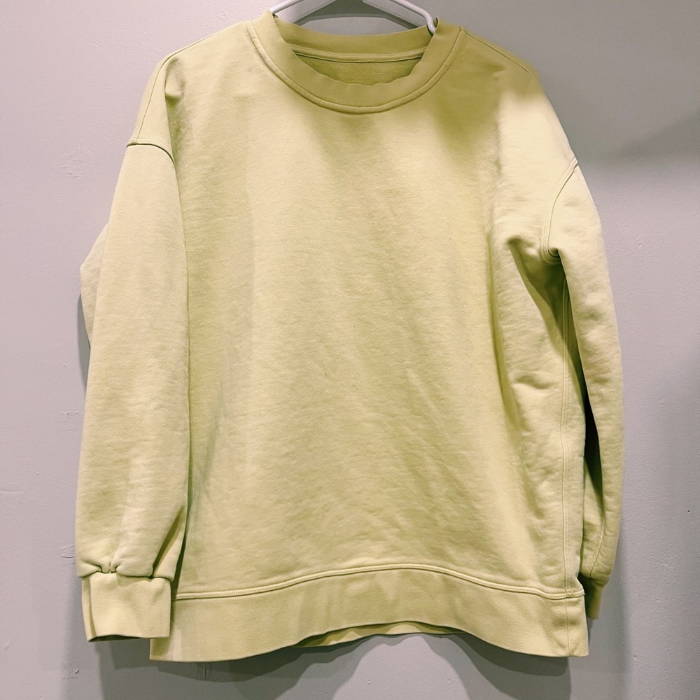 Lululemon perfectly oversized crew